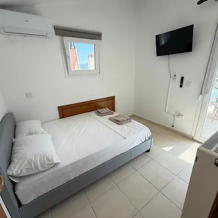 Mikelo Double Floor House *